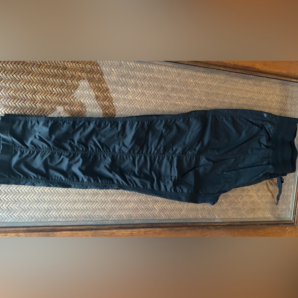 NWOT Shambhala Ruched Pant with Pockets